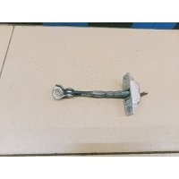 Ограничитель двери TOYOTA RAV 4 2013-2019 6861042051