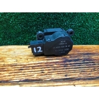 Моторчик заслонки печки Mercedes E W211 2003 A203821642