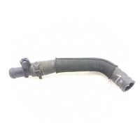 Патрубок системы охлаждения Audi Q7 4LB 7L8121051F