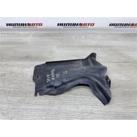 Пыльник двигателя Mazda 3 BL 2009 BBM456114B