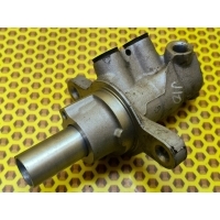 Главный тормозной цилиндр Nissan Qashqai J10 2012 46010JD80A