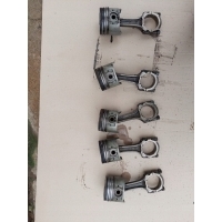 Поршень шатун nissan патруль гр y61 2 , 8 td rd28