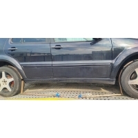 Накладка порога правый мерседес мл w163 amg 1636903240