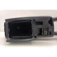 Подлокотник mercedes - benz е w124 a2126800050 2.2l дизель 2011