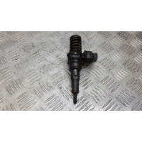 Форсунка дизельная VOLKSWAGEN PASSAT (2001-2005) 2002 038130073BA