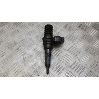 Форсунка дизельная VOLKSWAGEN PASSAT (2001-2005) 2002 038130073BA