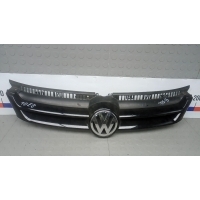 Решетка радиатора VOLKSWAGEN GOLF PLUS (2005) 2007