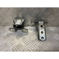 Петля двери Mitsubishi Pajero Sport II (2008-2017) Внедорожник 2011 5702A034, 5732A027