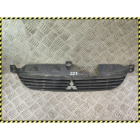 Решетка радиатора Mitsubishi Space Star 1 2004
