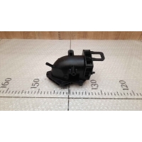 Патрубок воздушного фильтра Volkswagen Passat B6 2005-2010	Audi 03C129721D