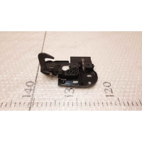 Крюк замка капота Volkswagen Passat B6 2005-2010	VW 3C0823480