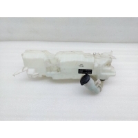 Бачок омывателя Toyota Land Cruiser VDJ200 2008 8535560180, 8530160060