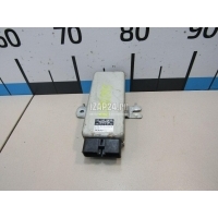 Блок электронный Toyota Land Cruiser (100) (1998 - 2007) 8957060130