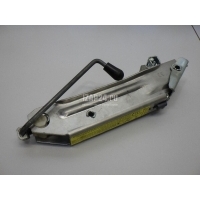 Домкрат VAG A6 [C5] (1997 - 2004) 8L0011031A