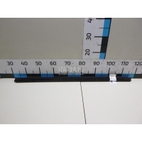 Уплотнитель (внутри) Toyota Avensis II (2003 - 2008) 6817105051