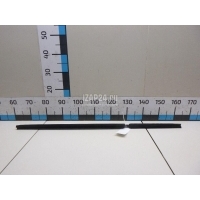 Накладка стекла заднего правого Toyota Avensis II (2003 - 2008) 6817305091