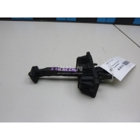 Ограничитель двери Toyota Avensis II (2003 - 2008) 6863005040