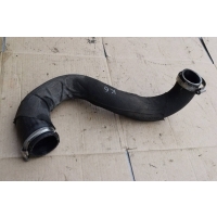 Патрубок интеркулера Audi Q5 8R 2013 8R0145790A