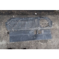 шумоизоляция двигателя Audi Q5 8R 2013 8R0863545