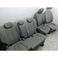 Kia carens ii 2009 кресла / диван / комплект