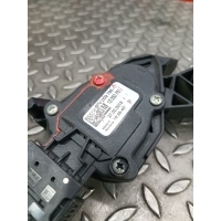 Педаль газа Opel Astra 2012 13253781