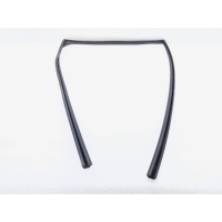 Уплотнитель стекла двери Toyota Land Cruiser VDJ200 2008 6815260050