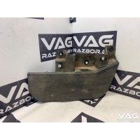 Брызговик Audi Q7 4L 2011 4L0854816