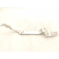 Кронштейн крыла Audi A6 C7 4G0807592B