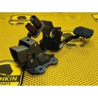 Педаль тормоза Nissan Qashqai J11 2018 465014EA0B