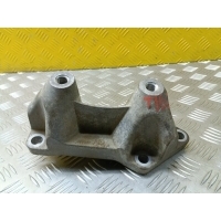 Кронштейн КПП Land Rover Freelander II (2006-2014) 2011 LR001074