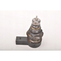 Мерседес w203 w169 2.0 cdi датчик давления топлива a6110780449 0281002494