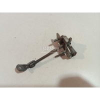 Ограничитель двери Renault Sandero (2009 - 2014) 804305879R