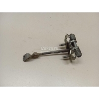 Ограничитель двери Renault Sandero (2009 - 2014) 804305879R