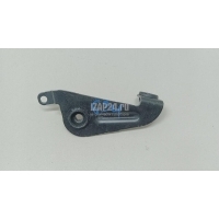 Кронштейн крышки двигателя VAG A3 [8PA] Sportback (2004 - 2013) 03G103945A
