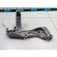 Кронштейн переднего рычага VAG A3 [8PA] Sportback (2004 - 2013) 1K0199296F