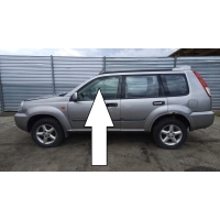 Стекло дверей левая передняя nissan x - trail i t30 00 -