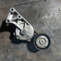 Натяжитель Volkswagen Golf 4(1997-2004) 2000 038903315f