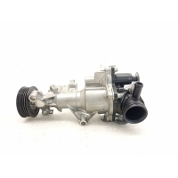 Помпа Mercedes-Benz CLA-Class C117 2014 A2702000000
