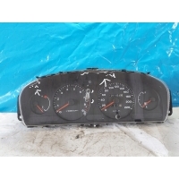 Спидометр часы hyundai соната 2.0 16v 3h08