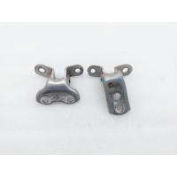 Петля двери Toyota Land Cruiser VDJ200 2008 6871012151, 6873012120