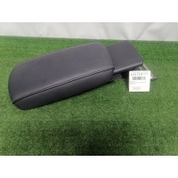 подлокотник Toyota Corolla ZWE211 2019 5890512B20