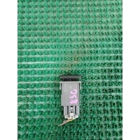 Кнопка открывания двери Toyota Alphard MNH10 2005 84930-58020