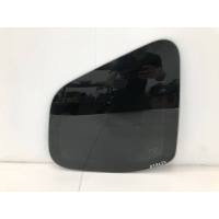 Стекло кузовное глухое правое Renault Renault Duster 2012> 833066196R