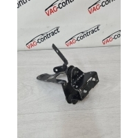 Кронштейн блока ABS Volkswagen Jetta 6 2012 1K0614235E