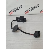 Блок управления топливным насосом Volkswagen Jetta 6 2012 1K0906093F