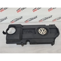 Крышка двигателя Volkswagen Jetta 6 2012 03C103925AM, 03C103925AA, 03C103925AB