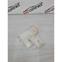 Кронштейн Volkswagen Jetta 6 2012 5C6955453S