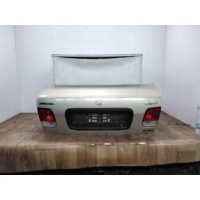 Honda civic vi седан задняя крышка багажника