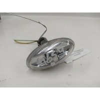 Повторитель передний правый Peugeot 307CC 2008 9680057580