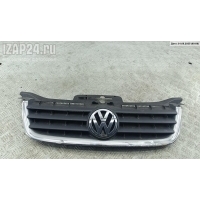 Решетка радиатора Volkswagen Touran 2004